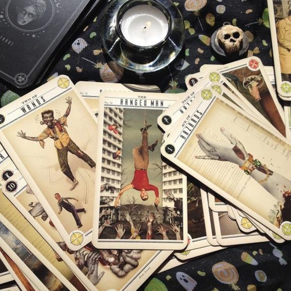 🌹Zombie Tarot🌹 - Picture 4 of 4